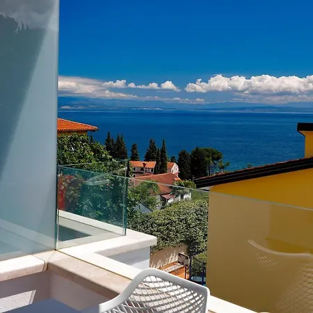 Modena Maris-heated Pool-grill-relax-jacuzzi * Опатія