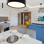 Modena Maris-heated Pool-grill-relax-jacuzzi Apartment