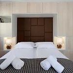 Modena Maris-heated Pool-grill-relax-jacuzzi Apartment