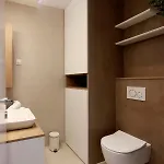 Modena Maris-heated Pool-grill-relax-jacuzzi