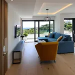 Modena Maris-heated Pool-grill-relax-jacuzzi Apartment