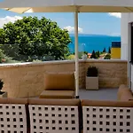 Apartment Modena Maris-heated Pool-grill-relax-jacuzzi