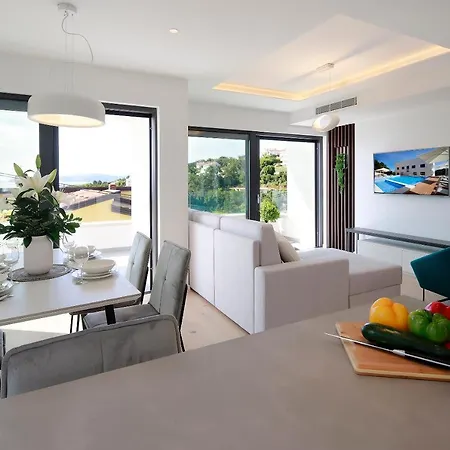 Apartman Modena Maris-heated Pool-grill-relax-jacuzzi