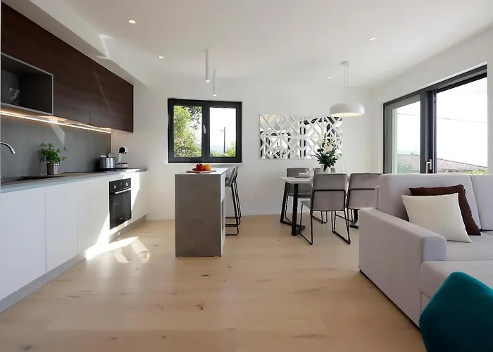 Modena Maris-heated Pool-grill-relax-jacuzzi * Abbazia