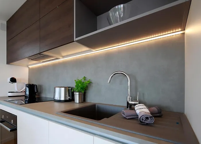 Modena Maris-heated Pool-grill-relax-jacuzzi Apartment *