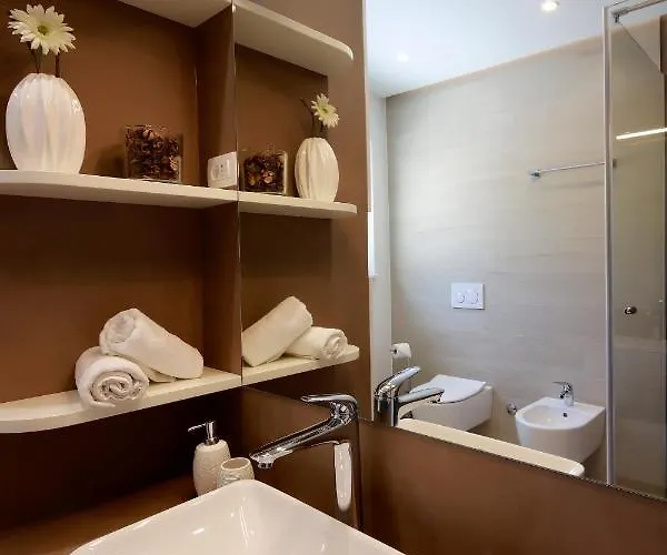 Apartment Modena Maris-heated Pool-grill-relax-jacuzzi