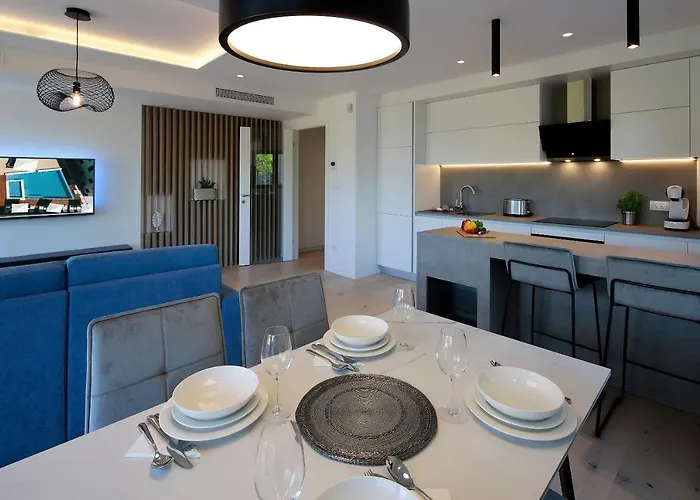 Apartment Modena Maris-heated Pool-grill-relax-jacuzzi Opatija