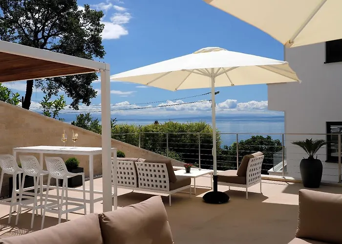 Apartment Modena Maris-heated Pool-grill-relax-jacuzzi *