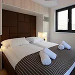 Modena Maris-heated Pool-grill-relax-jacuzzi Appartement *