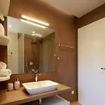 Appartement Modena Maris-heated Pool-grill-relax-jacuzzi *