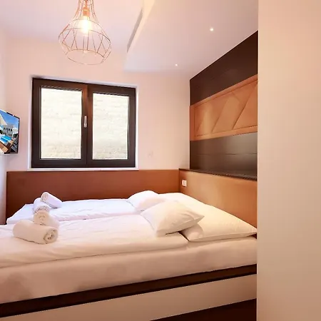 Daire Modena Maris-heated Pool-grill-relax-jacuzzi Opatija